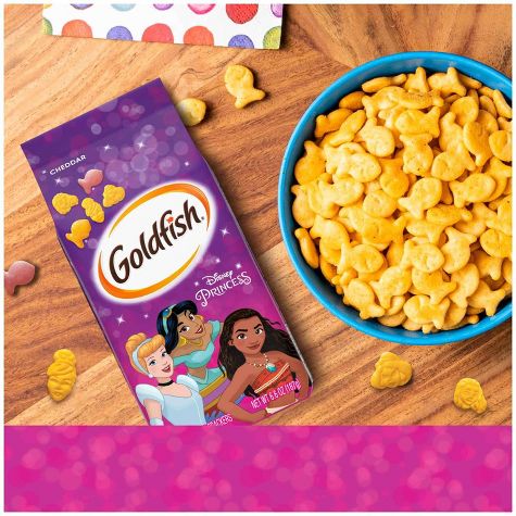 Disney Princesas Goldfish 6.6 oz
