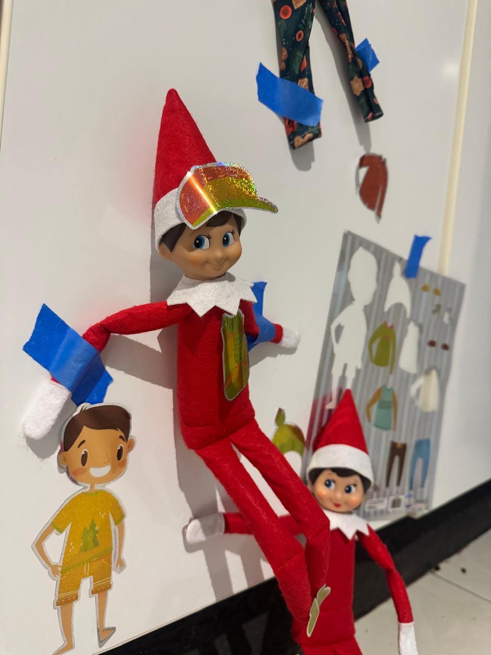 2211 TODAS The Elf Hut Paquete Trouble Bundle 97 TRAVESURAS EDICIÓN LIMITADA