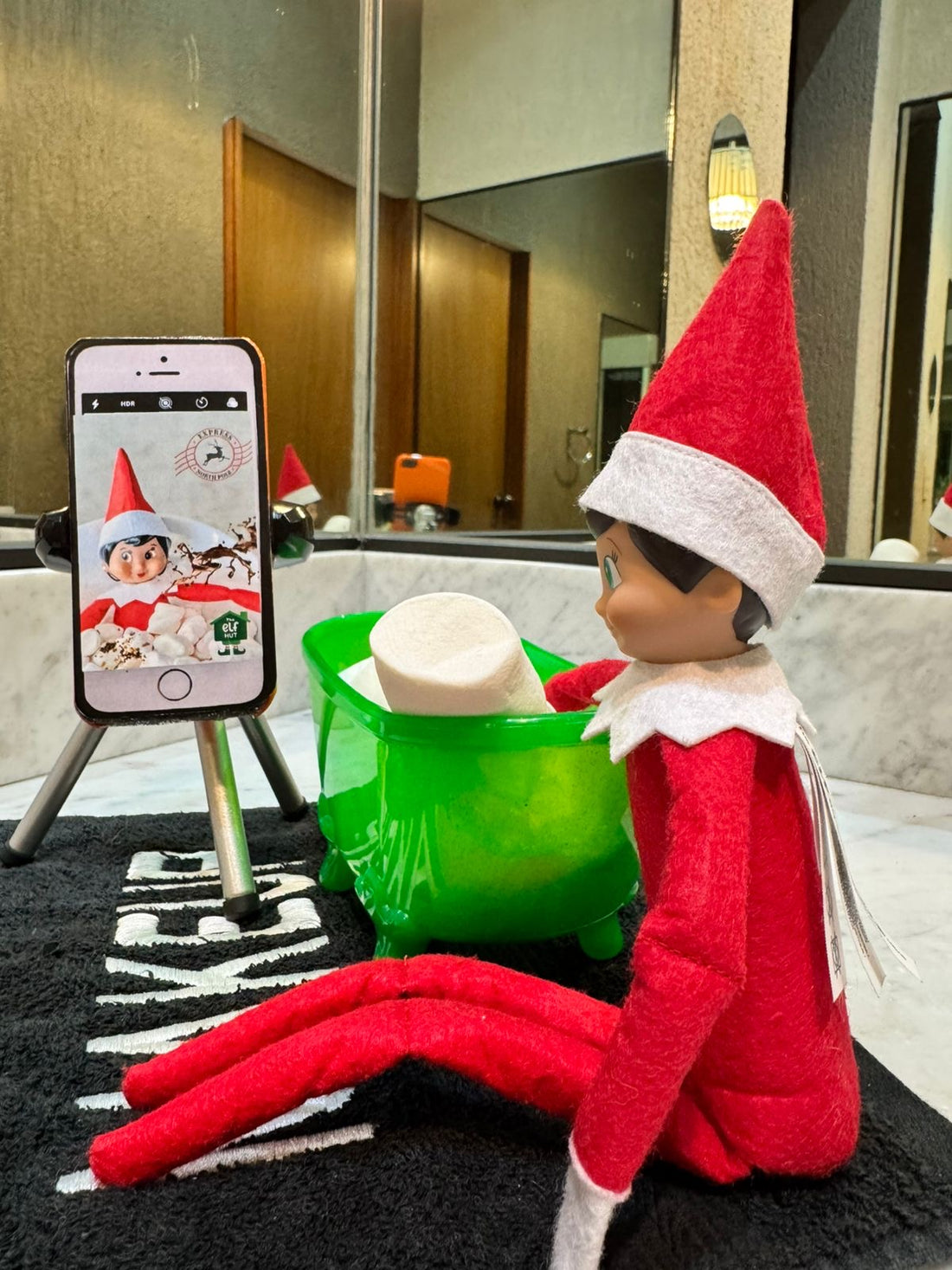 LO NUEVO The Elf Hut Paquete Trouble Bundle 25 TRAVESURAS PLUS