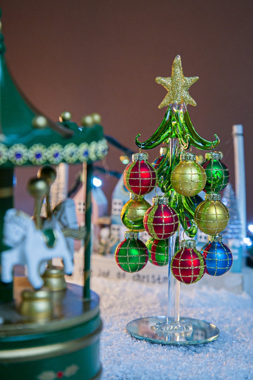 The Elf Hut Árbol Navidad Verde Esferas Cuadros