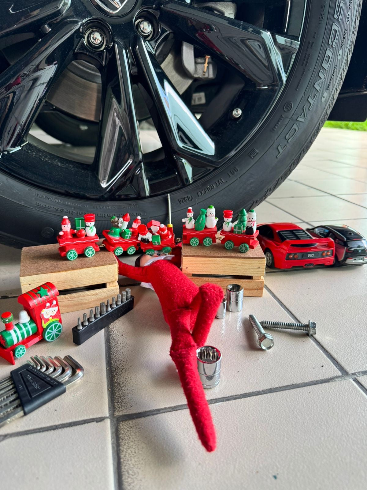 1411 NUEVO The Elf Hut Paquete Trouble Bundle 30 TRAVESURAS EDICIÓN LIMITADA