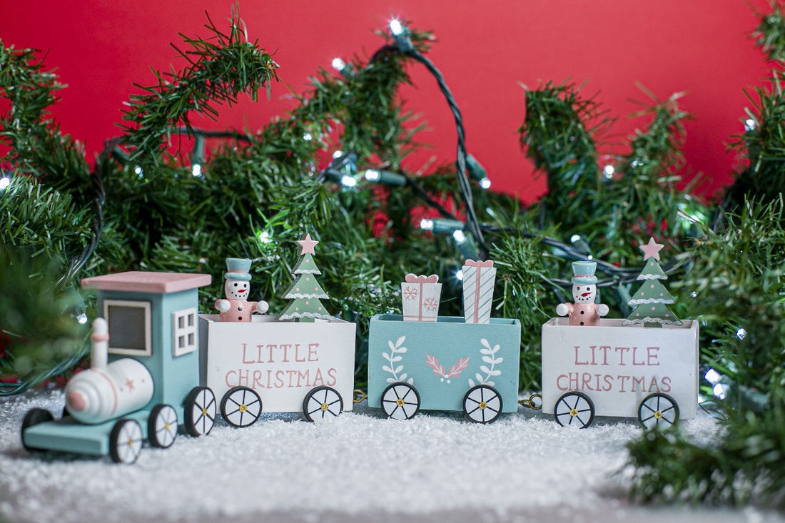 The Elf Hut Tren Pastel Little