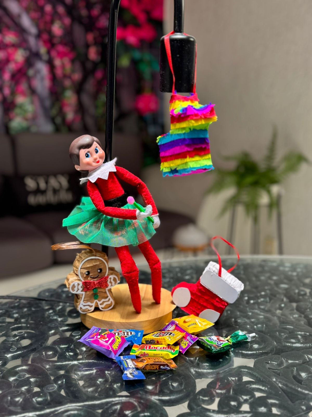 2026 The Elf Hut Paquete Trouble Bundle 24 TRAVESURAS