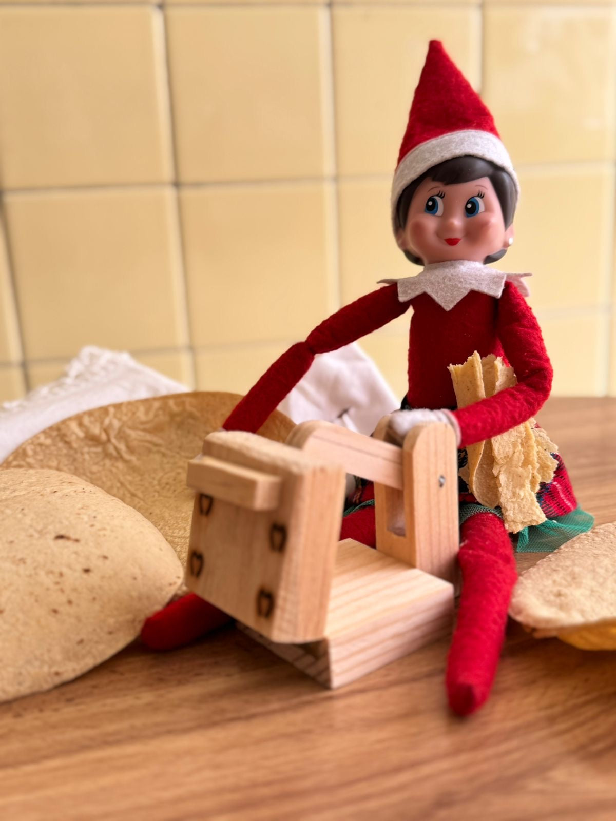 2211 TODAS The Elf Hut Paquete Trouble Bundle 97 TRAVESURAS EDICIÓN LIMITADA