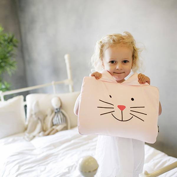 Funda de Almohada Para Bebé Gatita "Coco"
