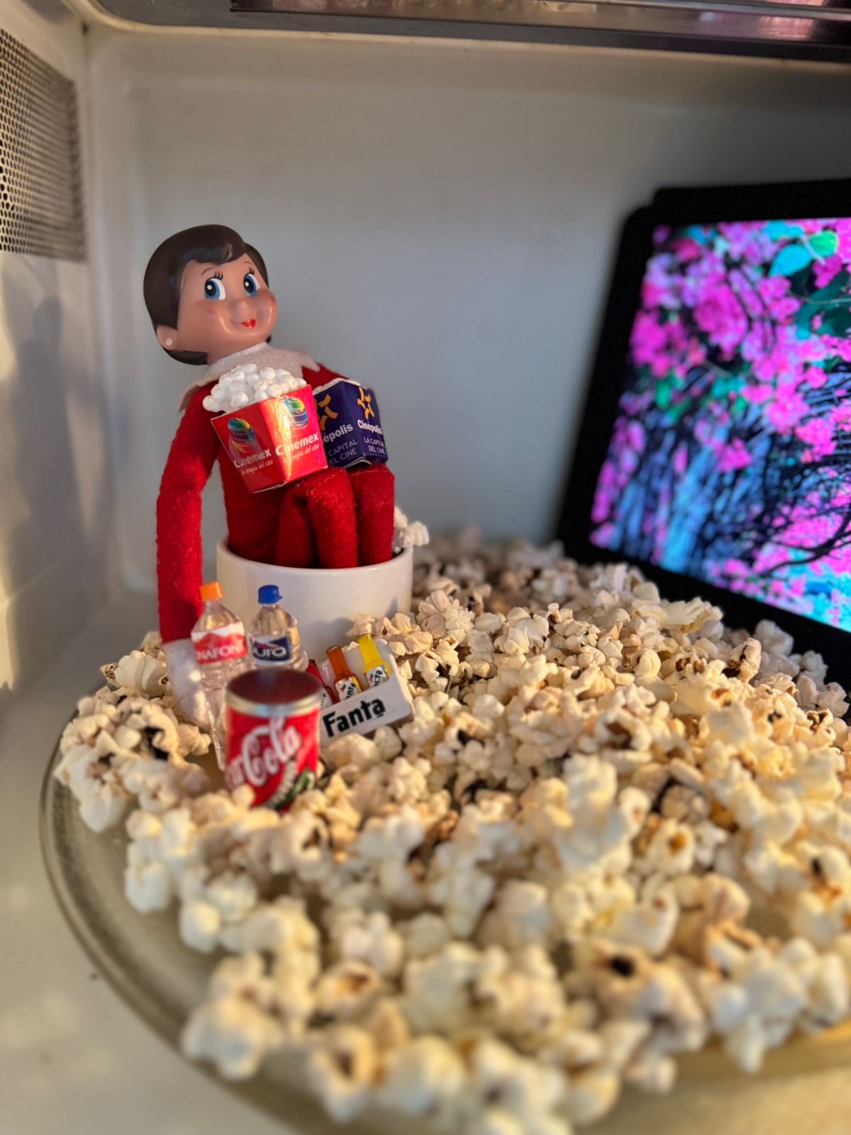 1411 TODAS The Elf Hut Paquete Trouble Bundle 72 TRAVESURAS EDICIÓN LIMITADA