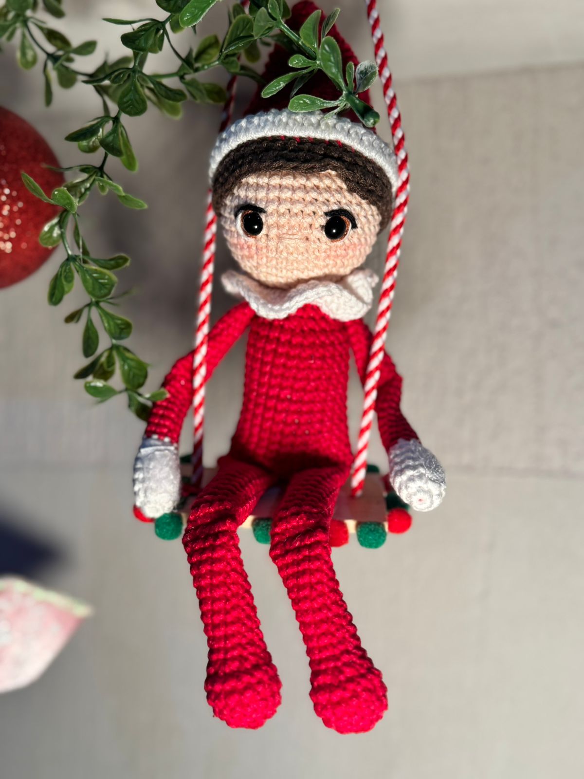 2026 NUEVO The Elf Hut Paquete 24 travesuras + 1 gorrito