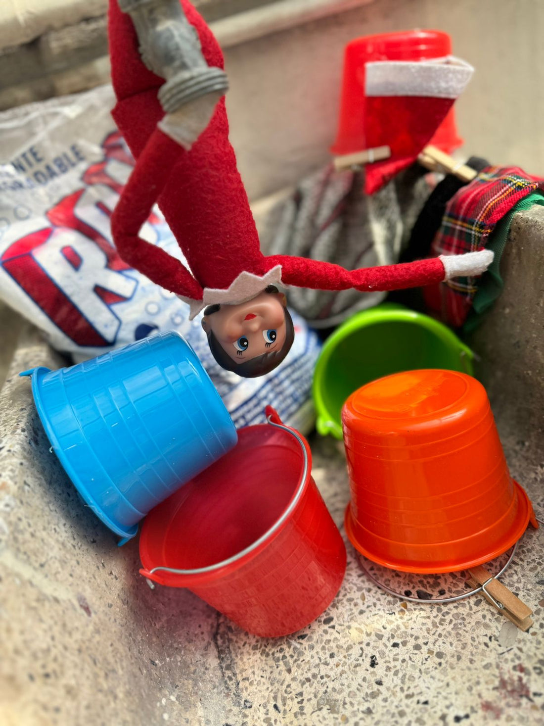 The Elf Hut Paquete Trouble Bundle 26 travesuras PREMIUM + 1 bonus