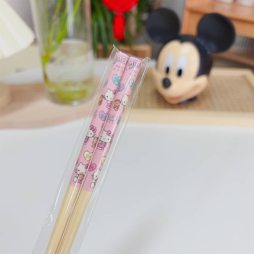 Palillos Chinos - Chopsticks Hello Kitty Corazones 21 cm