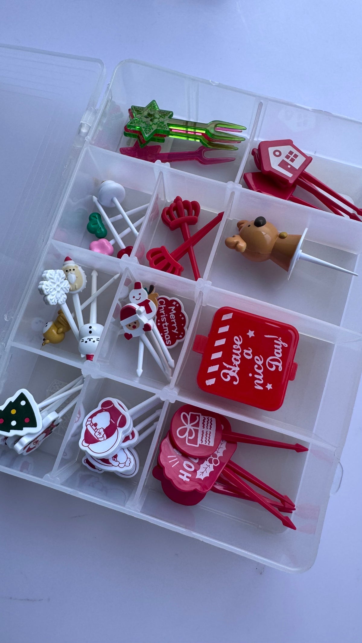 NUEVO CHRISTMAS PICK BOX