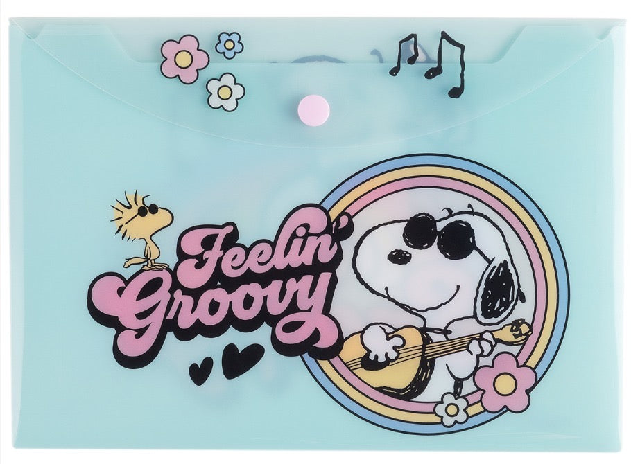 PRETTY NOTES Sobre con boton A5 Snoopy
