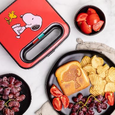 Sandwichera Snoopy Doble