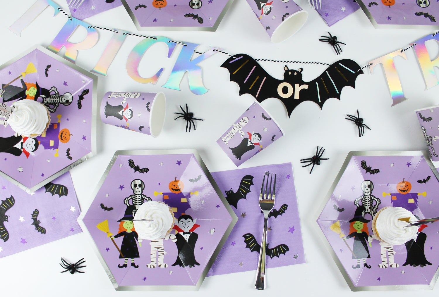 Cupcake Topper y Wrappers Halloween (24 piezas)